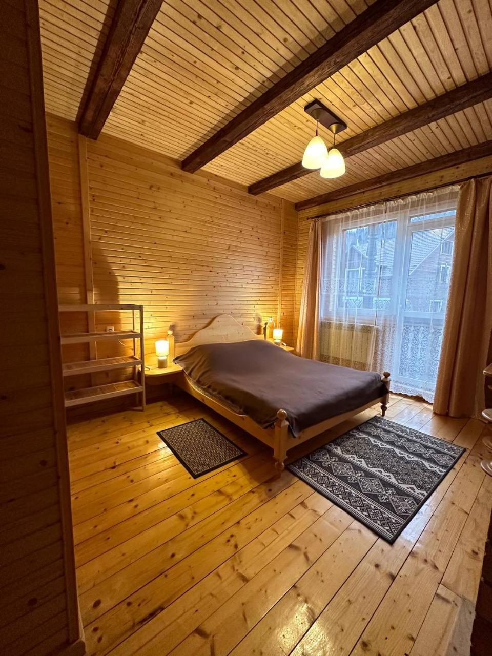 бавор Lodge *